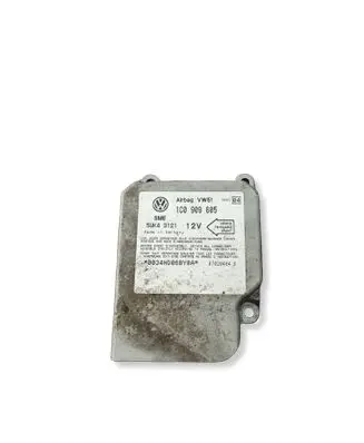 Volkswagen PASSAT B5.5 Airbag control unit/module 1C0909605 07020404B 5WK43121
