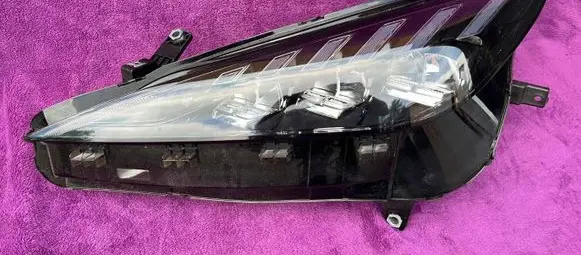 MG MG4 ev Headlight/headlamp 10835642