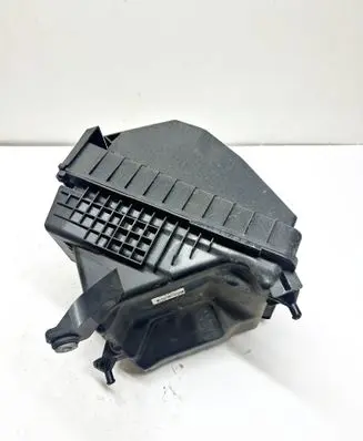 KIA Sportage Air filter box 28110D3500