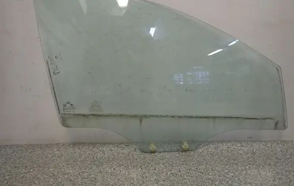 KIA Picanto Sliding door window/glass 43R