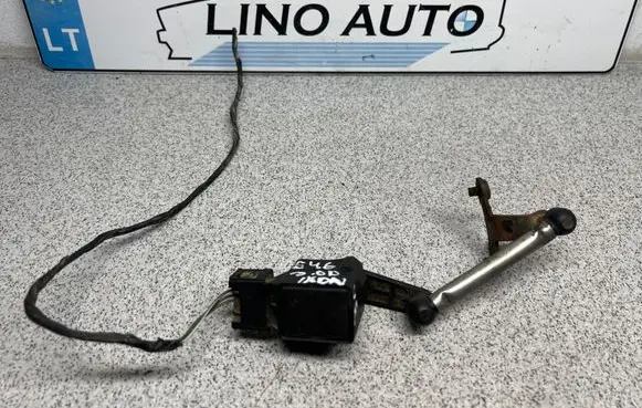 BMW 3 E46 Headlight/headlamp level sensor 1093697