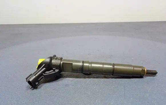 Honda CR-V Fuel injector 0445116056