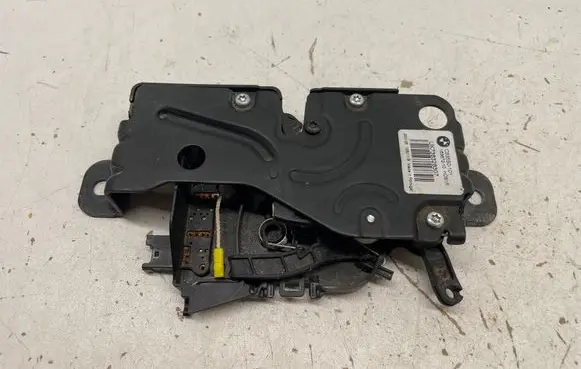BMW 3 G20 G21 Tailgate/trunk/boot lock/catch/latch C33550101