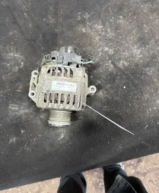 Opel Corsa D Generator/alternator AC13222934