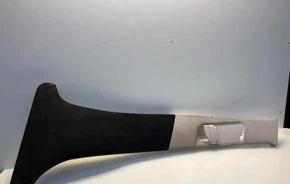 Mercedes-Benz E W211 (B) pillar trim (bottom) A2116902754 A2116903154 2116902754