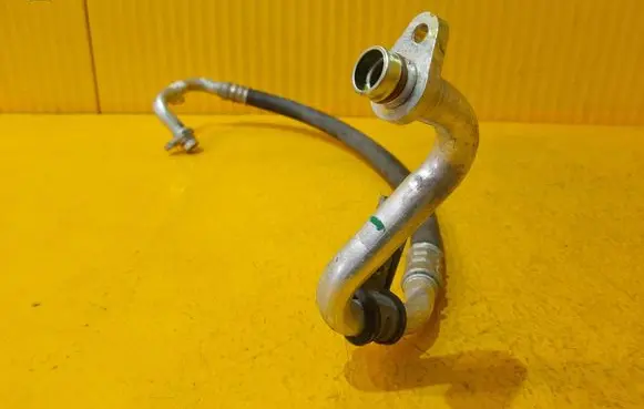 Nissan NV300 Air conditioning (A/C) pipe/hose 924543135R