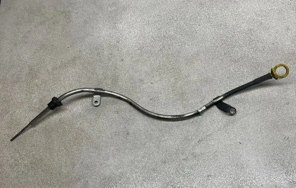 Opel Insignia A Oil level dip stick