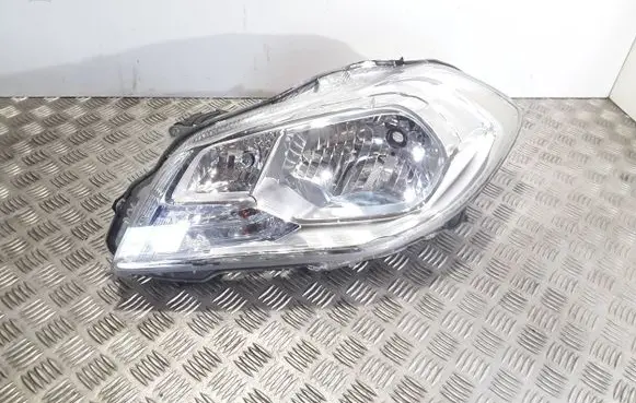 Suzuki SX4 S-Cross Headlight/headlamp 10017733