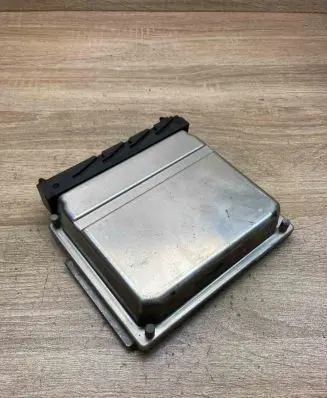 Volvo V70 Engine control unit/module ECU 09496667A 0281001776