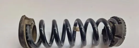 Maserati Ghibli Rear coil spring 067000594 0670005941
