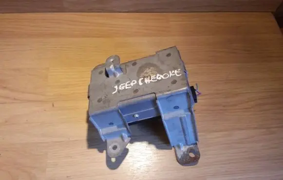 Jeep Cherokee Airbag control unit/module P56007108