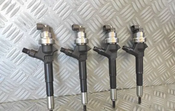 Fuel injector