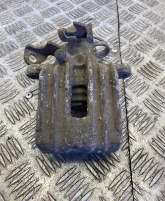 Skoda Superb B5 (3U) Rear brake caliper