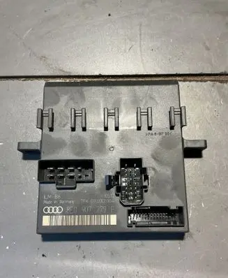 Audi A4 S4 B6 8E 8H Comfort/convenience module 8E0907279E 8E0907279F
