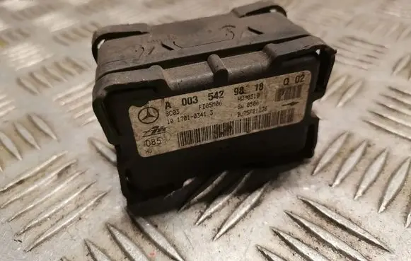 Mercedes-Benz C W203 Yaw turn rate sensor 0035429818