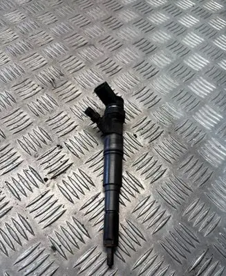 BMW 7 E65 E66 Fuel injector 0445110131 7789661 0445110