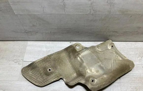 Seat Ateca Heat shield in engine bay 5q1423981f
