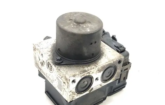 Mazda CX-9 ABS Pump 15683707