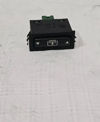 BMW 7 E38 Other switches/knobs/shifts 8352252