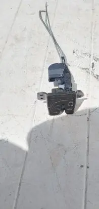 Hyundai Santa Fe Loading door lock 