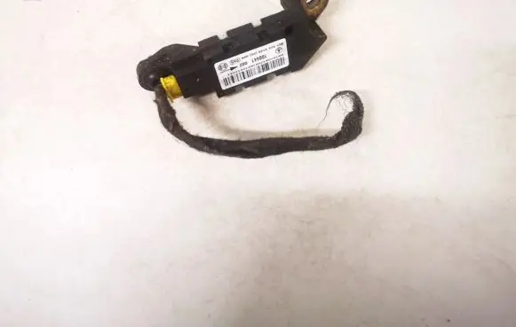 Mercedes-Benz C W203 Airbag deployment crash/impact sensor 0018209126
