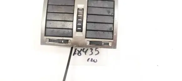 Skoda Superb B5 (3U) Dash center air vent grill 3U0819203C