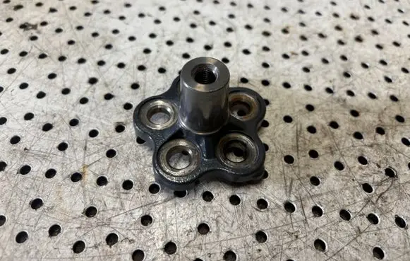 Aixam City III Flywheel bolts Z482
