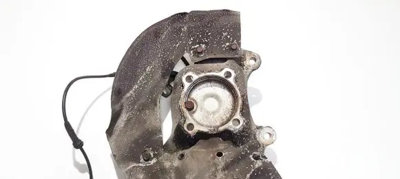 BMW 7 E65 E66 Front wheel hub