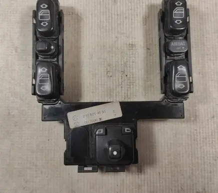 Mercedes-Benz E W210 Electric window control switch 2108214151 03750032