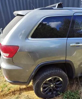 Jeep Grand Cherokee Rear quarter panel