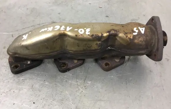 Audi A5 8T 8F Exhaust manifold 059253033L