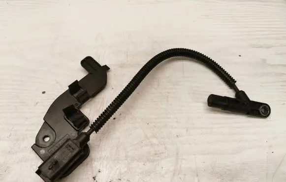 Volvo C30 Camshaft position sensor 9664430980