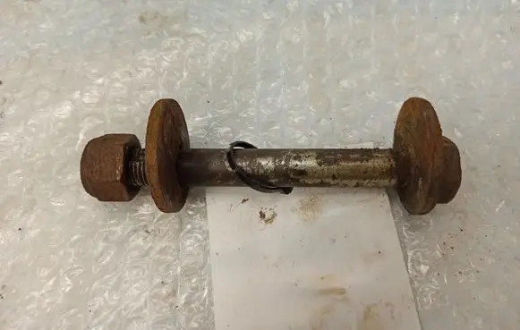 Mercedes-Benz COMPAKT W115 Front suspension camber bolt 