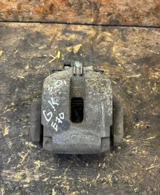 Rear brake caliper