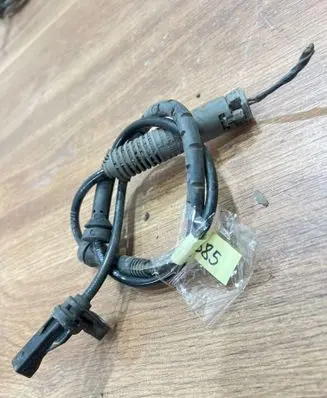 BMW 3 E90 E91 ABS brake wheel speed sensor 6793465