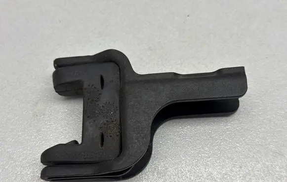 Dodge Challenger Radiator mount bracket 04596474AD