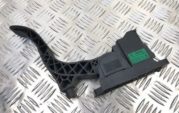 Volkswagen Polo Accelerator throttle pedal 280752215 382205385 6Q1721503E