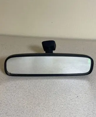 Mitsubishi Outlander Rear view mirror (interior) E4022197 E4822187