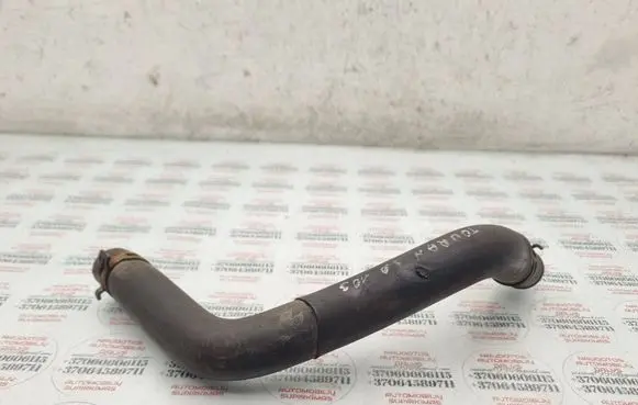 Volkswagen Touran I Engine coolant pipe/hose 1K0121157BJ