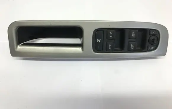 Volvo V50 Electric window control switch 8679666 30658444
