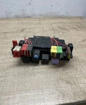 Mercedes-Benz S W220 Fuse box set A0315451632 05045133