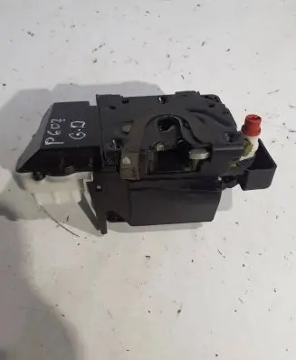 Peugeot 607 Rear door lock