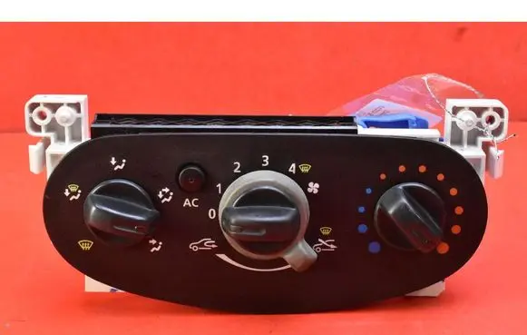 Dacia Sandero Climate control unit N106278B