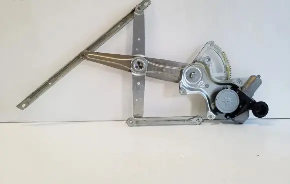 Lexus CT 200H Front door window regulator with motor 8572075060