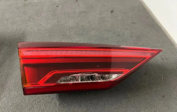 Audi Q3 F3 Tailgate rear/tail lights 83A945093C A046318 646757