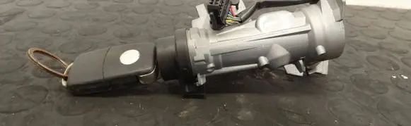 Volkswagen Golf V Ignition lock 1K0905865A