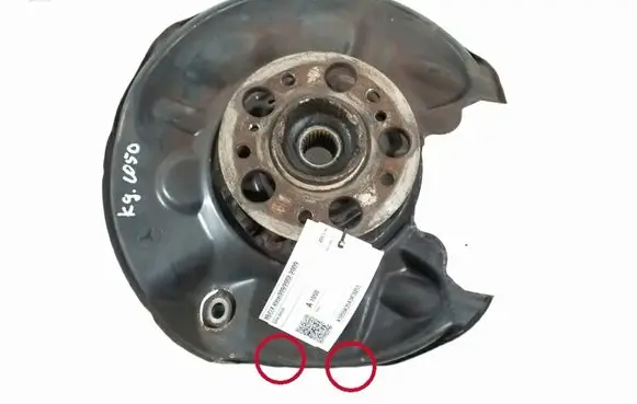 Mercedes-Benz CLK A209 C209 Rear wheel hub