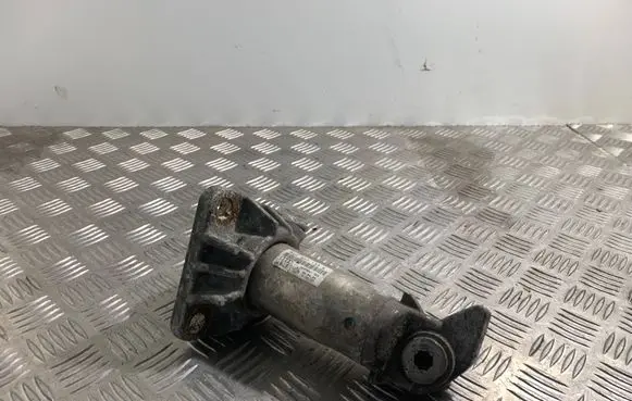 Audi A4 S4 B6 8E 8H Front bumper shock/impact absorber 8E0807133B