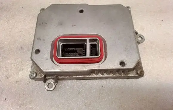 Audi A4 S4 B7 8E 8H Headlight ballast module Xenon 1307329115