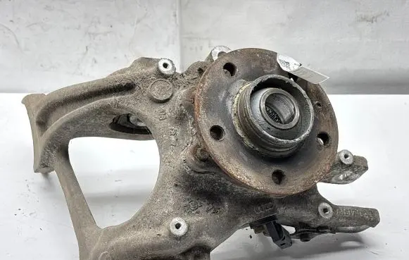 Audi Q5 SQ5 Rear wheel hub spindle/knuckle 8R0505431F 060315 12364121485